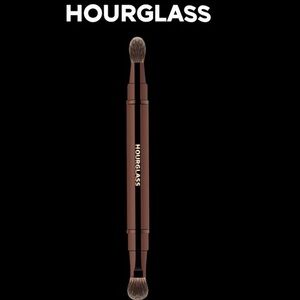 Hourglass Makeup Brush- No.27 Double Head Retractable Eyeshadow Brush